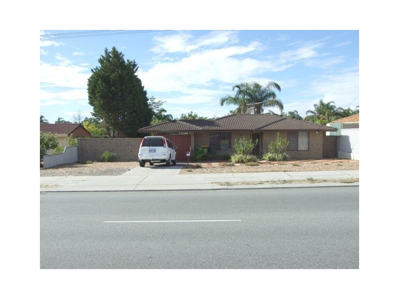 99 Marangaroo Drive, Marangaroo WA 6064