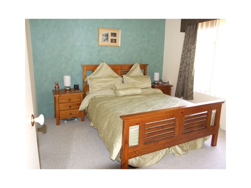 6 Earlsferry Green, Kinross WA 6028