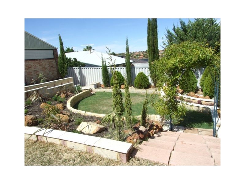 6 Earlsferry Green, Kinross WA 6028