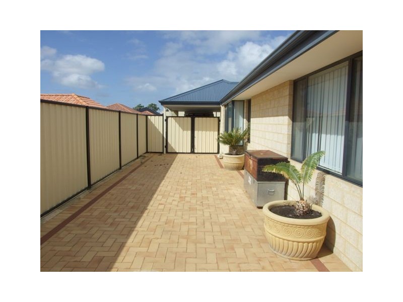 17 Pengilly Way, Clarkson WA 6030