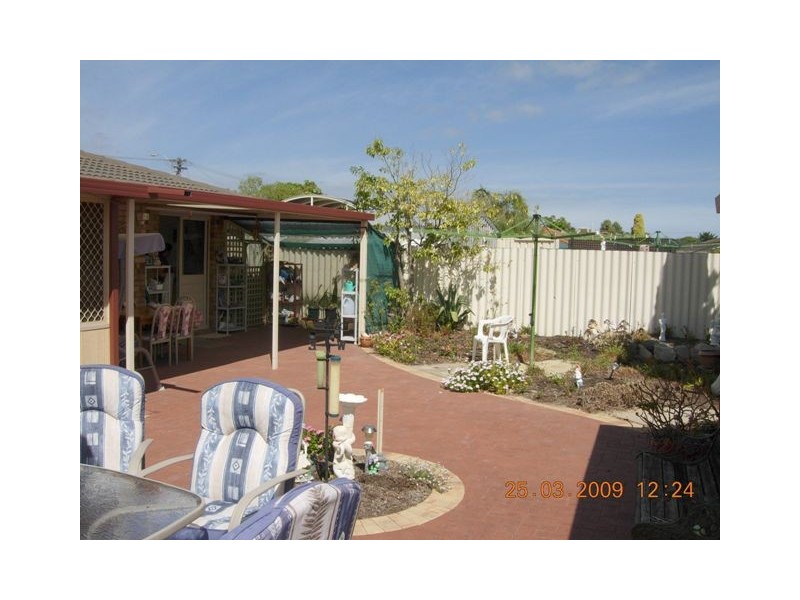 9  Byrne Close, Padbury WA 6025