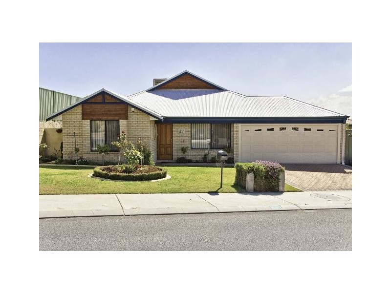 27 Seagrove Blvd, Merriwa WA 6030