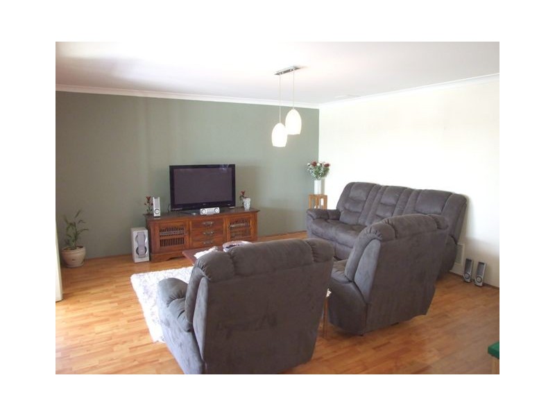 33 Homestead Drive, Clarkson WA 6030