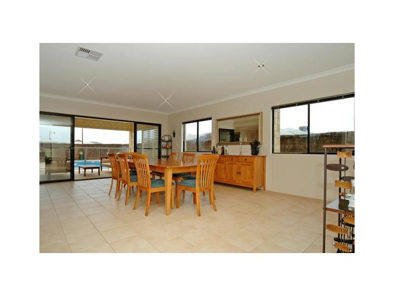 21  Brailsford Way, Butler WA 6036