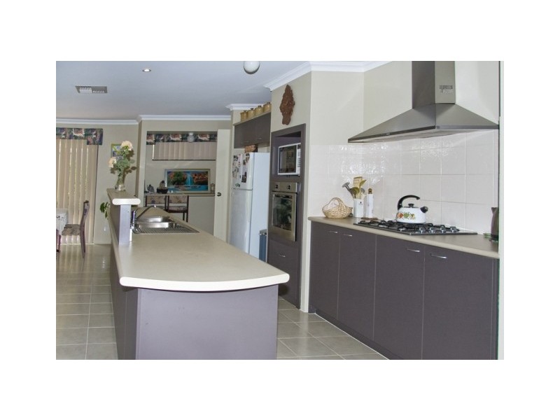 31  Fairbourne Approach, Butler WA 6036