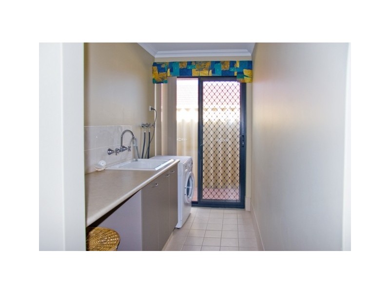 31  Fairbourne Approach, Butler WA 6036