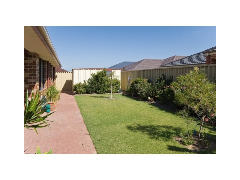 31  Fairbourne Approach, Butler WA 6036
