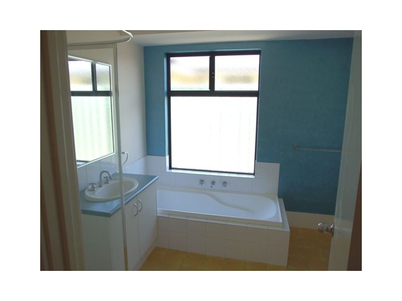 12  Noosa Walk, Merriwa WA 6030