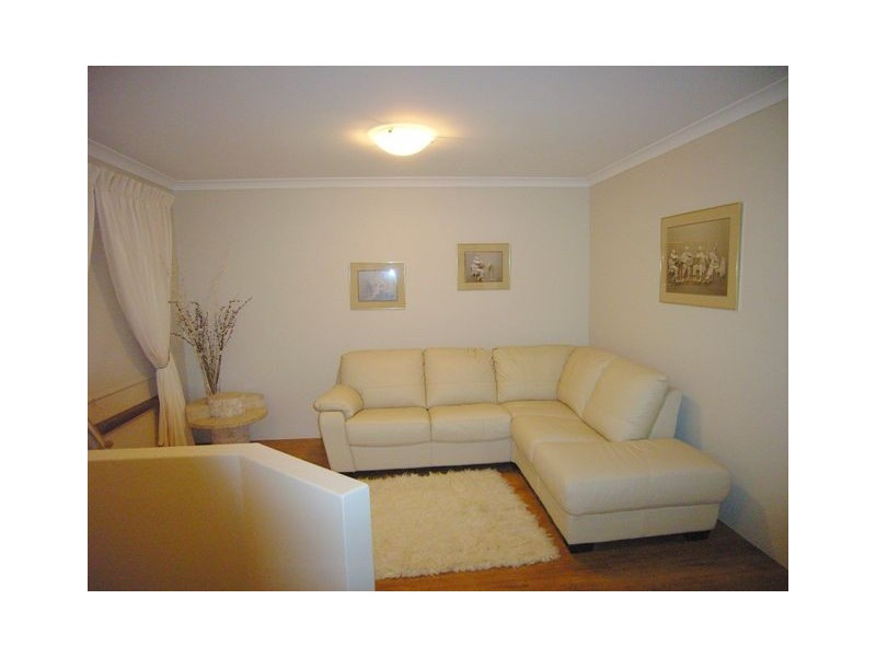 47  Houghton Drive, Carramar WA 6031