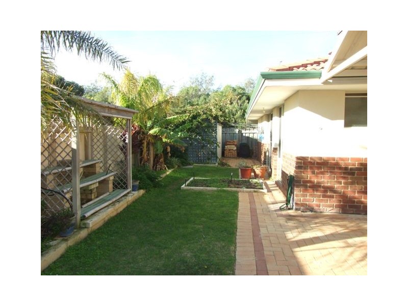 36 Fowey loop, Mindarie WA 6030