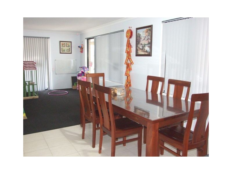 14 Burnett Drive, Clarkson WA 6030