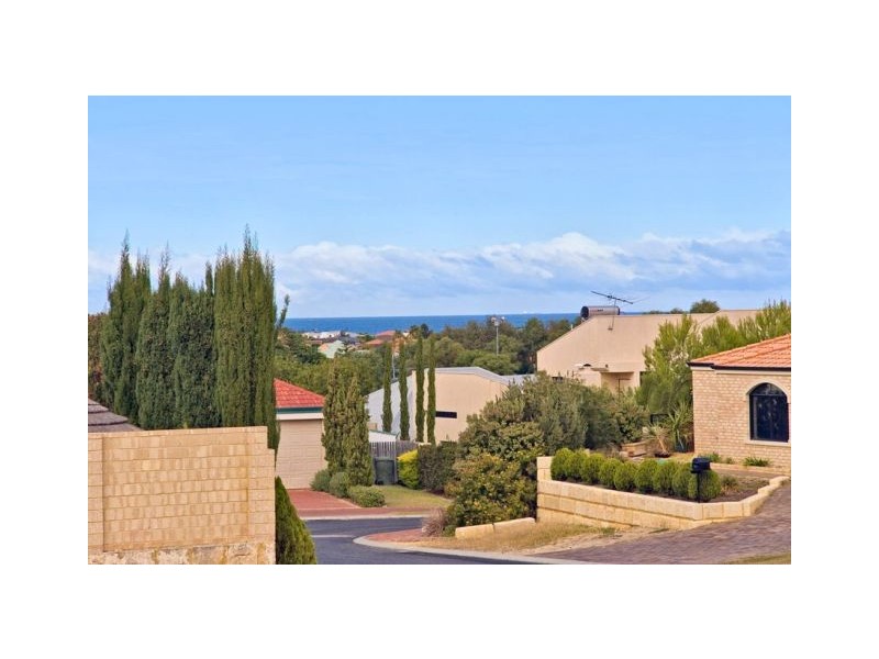73  Limetree Circuit, Mindarie WA 6030