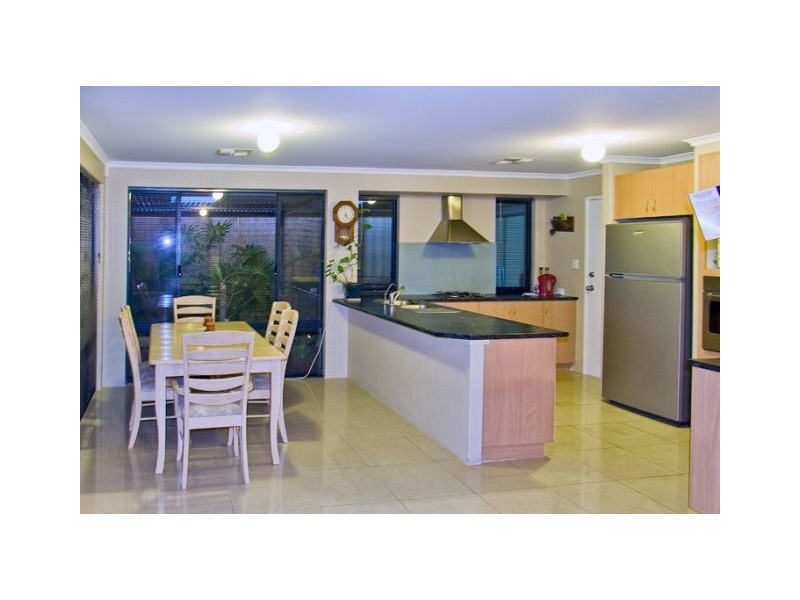 14 Kilgetty Gate, Butler WA 6036