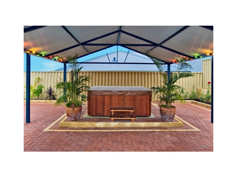 14 Kilgetty Gate, Butler WA 6036