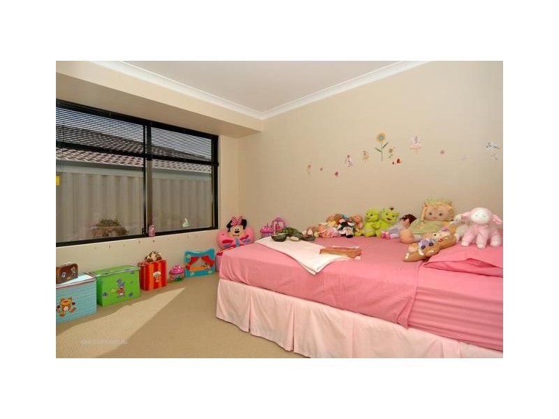 127 Santa Barbara Parade, Quinns Rocks WA 6030