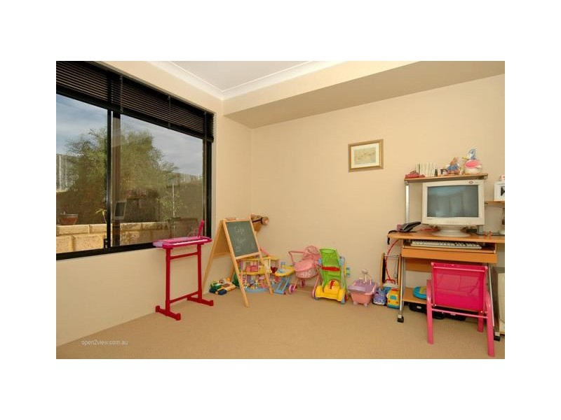 127 Santa Barbara Parade, Quinns Rocks WA 6030