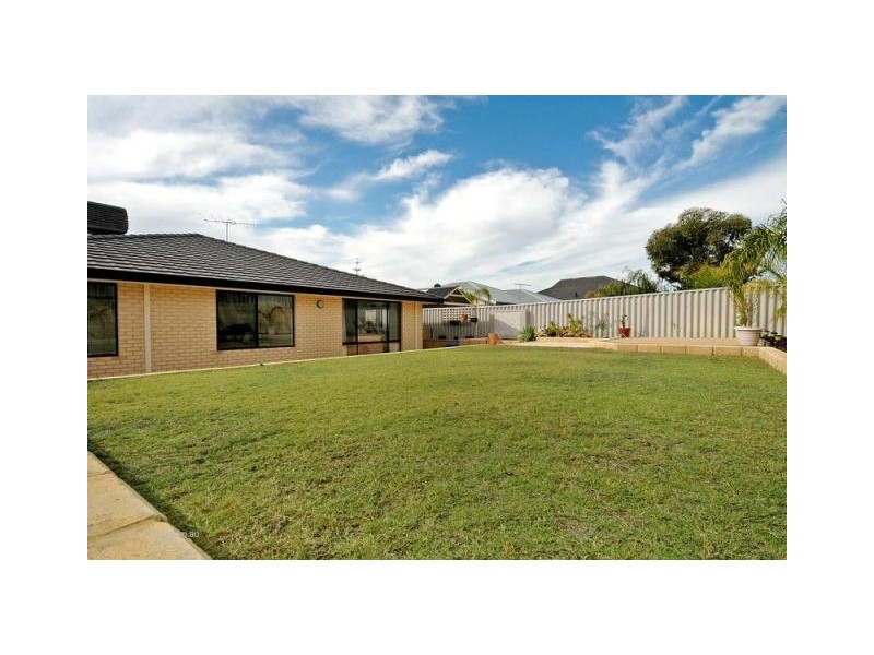 127 Santa Barbara Parade, Quinns Rocks WA 6030