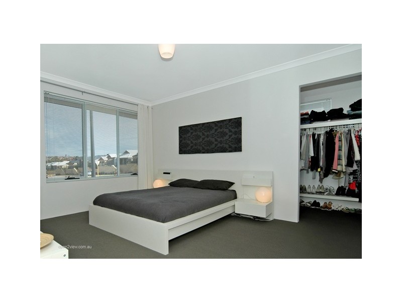 33 Celebration Boulevard, Clarkson WA 6030