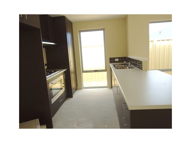 24  Beachwood Crescent, Butler WA 6036