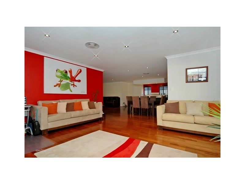 23 Shepperton Drive, Butler WA 6036