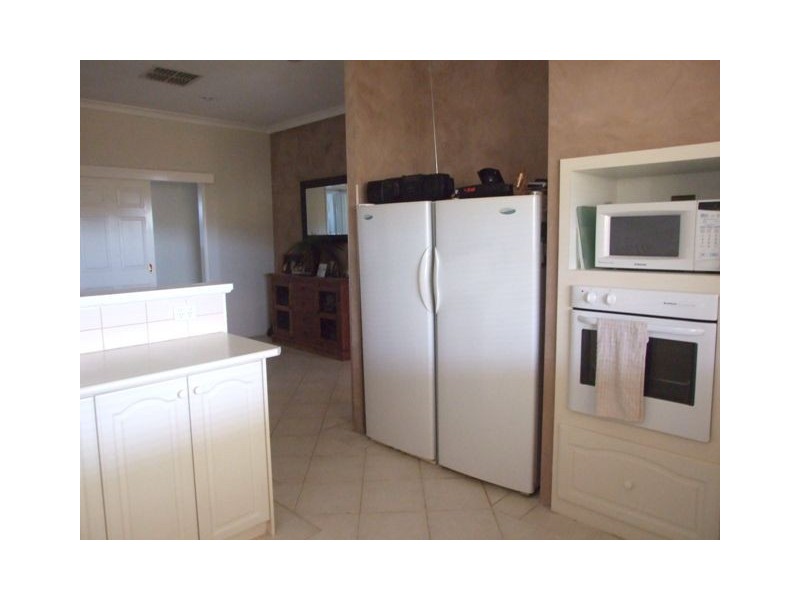 10 Daydream Way, Ridgewood WA 6030