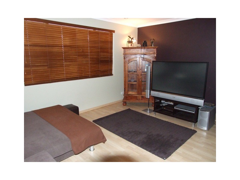 10 Daydream Way, Ridgewood WA 6030