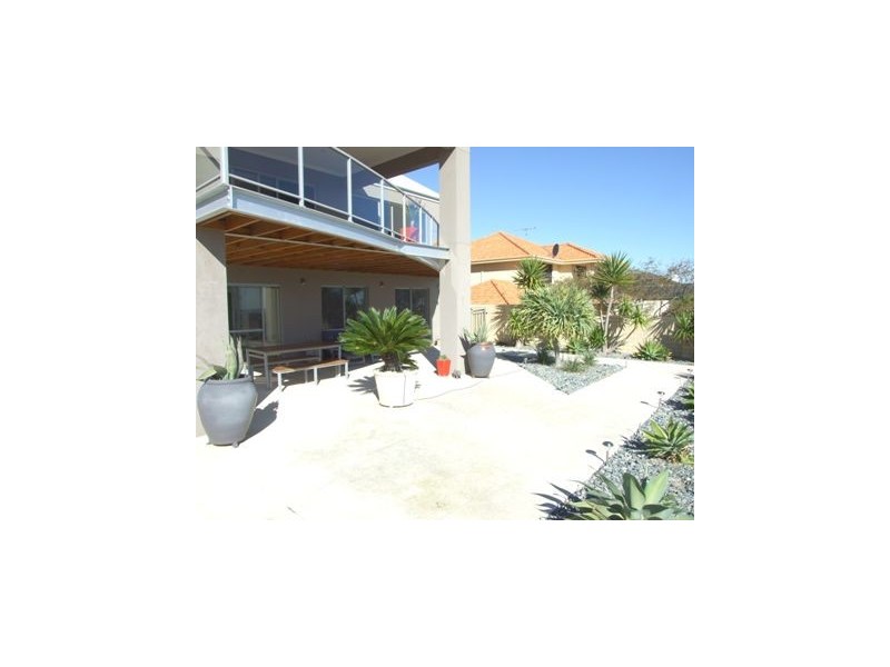 30 Lighthouse Parade, Mindarie WA 6030