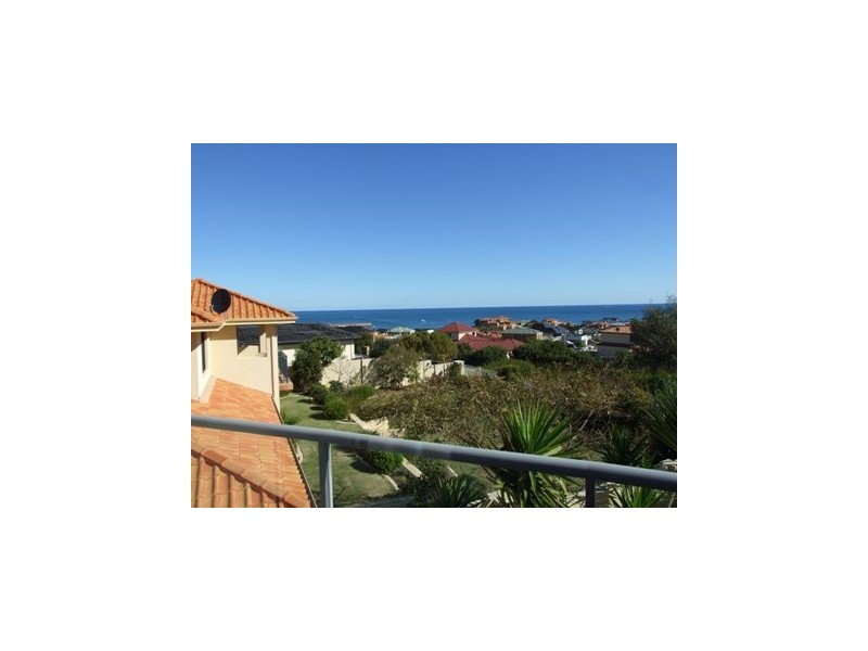 30 Lighthouse Parade, Mindarie WA 6030