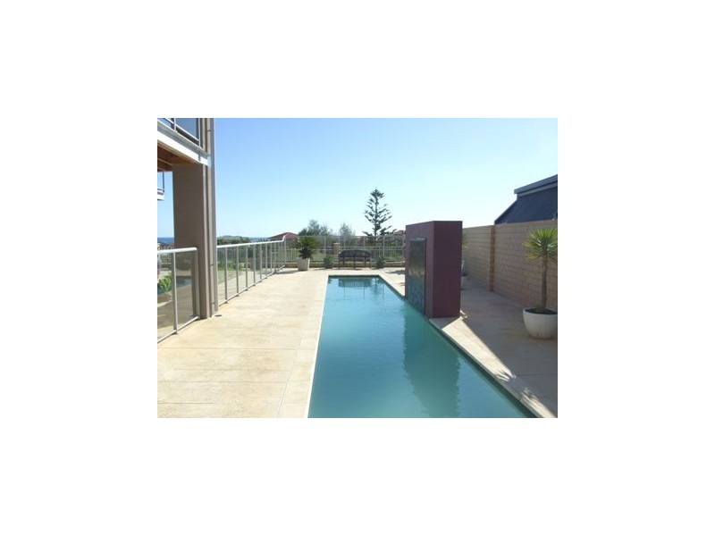 30 Lighthouse Parade, Mindarie WA 6030