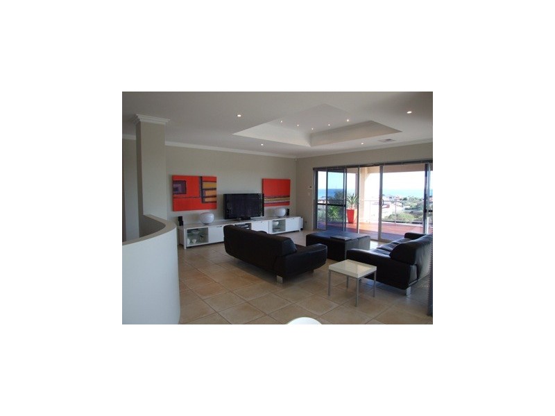 30 Lighthouse Parade, Mindarie WA 6030