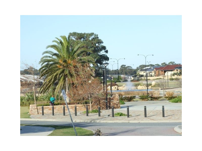 5 Wallis Avenue, Clarkson WA 6030