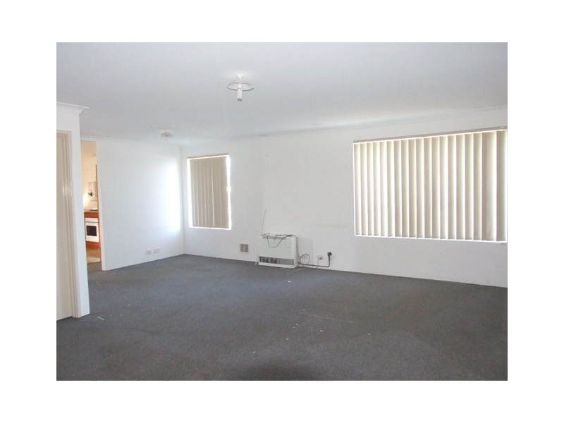 5 Wallis Avenue, Clarkson WA 6030
