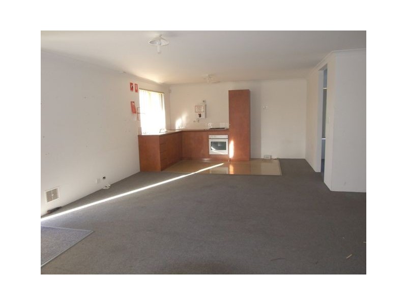 5 Wallis Avenue, Clarkson WA 6030