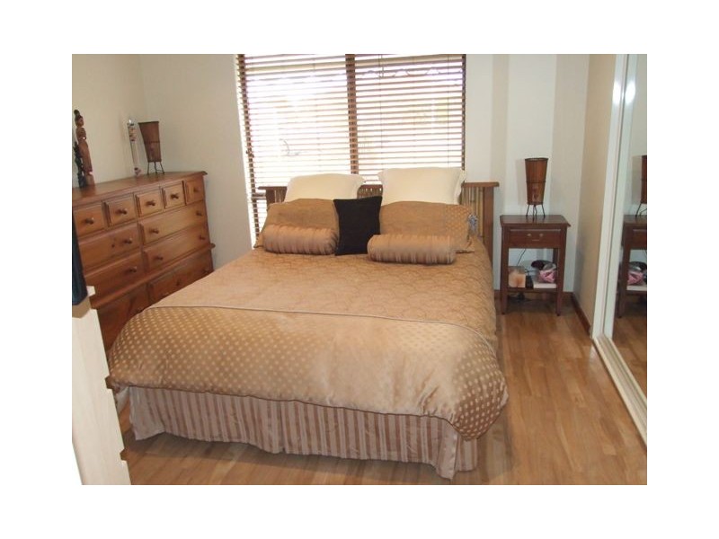 8 Deltoid Place, Heathridge WA 6027