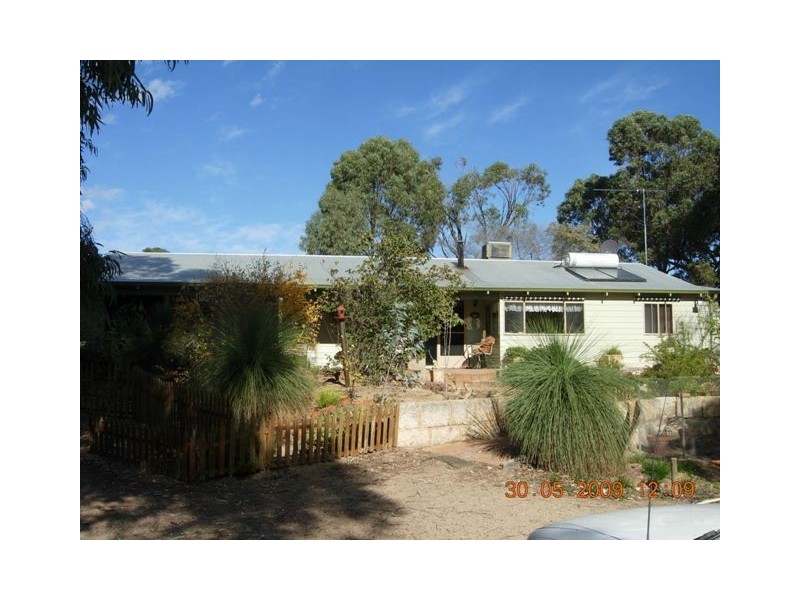 44  Walding Road, Carabooda WA 6033