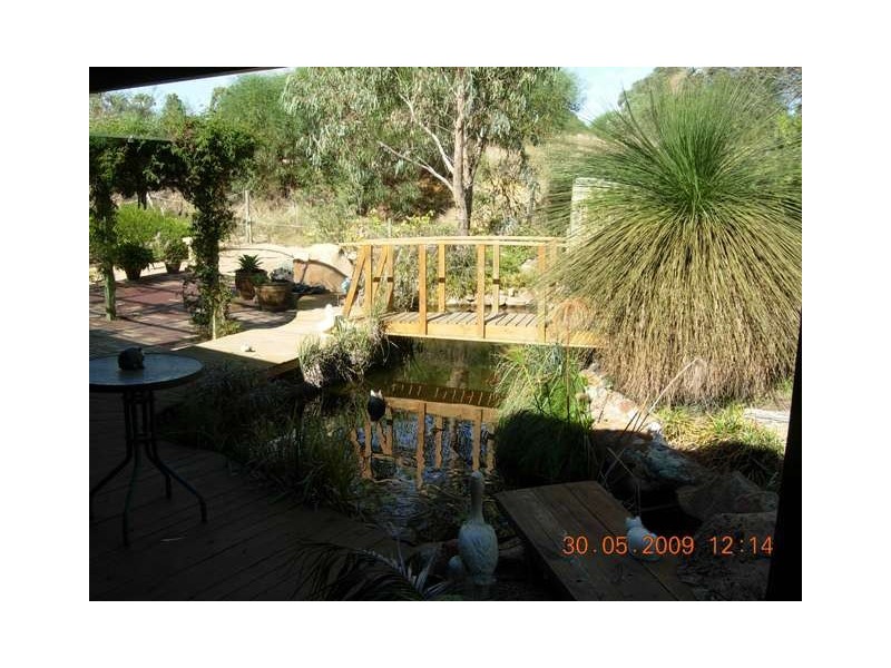 44  Walding Road, Carabooda WA 6033