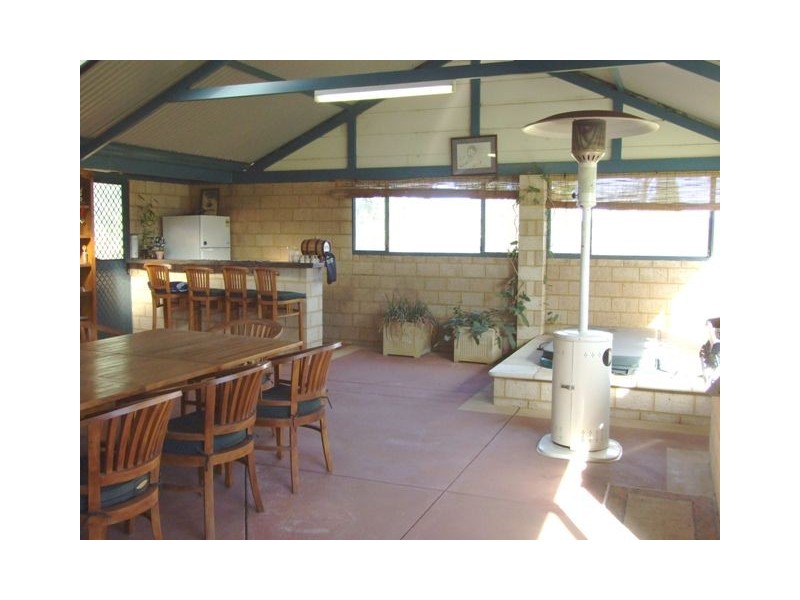 3119  Wanneroo Road, Carabooda WA 6033