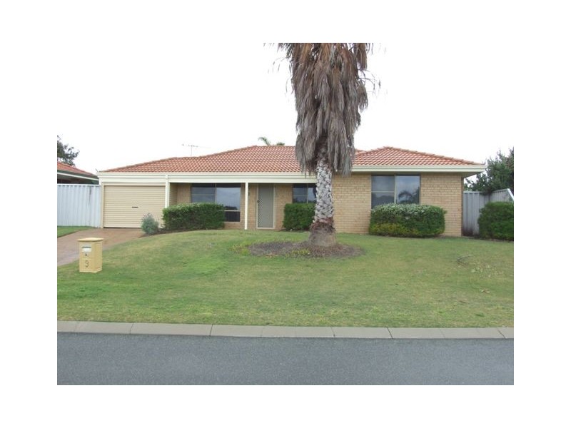 9 Bateson Heights, Clarkson WA 6030