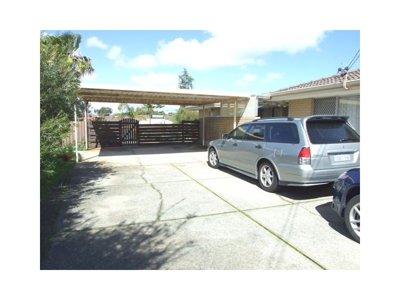 1/7B Ruse Court, Padbury WA 6025