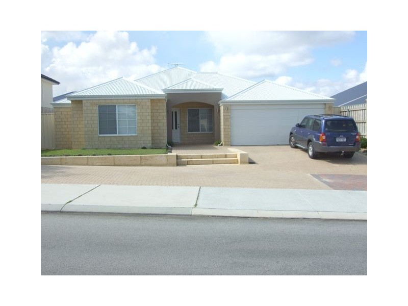 226  Santa Barbara Parade, Quinns Rocks WA 6030