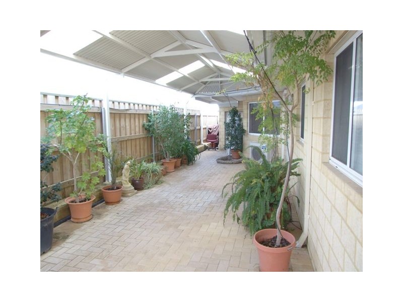 226  Santa Barbara Parade, Quinns Rocks WA 6030