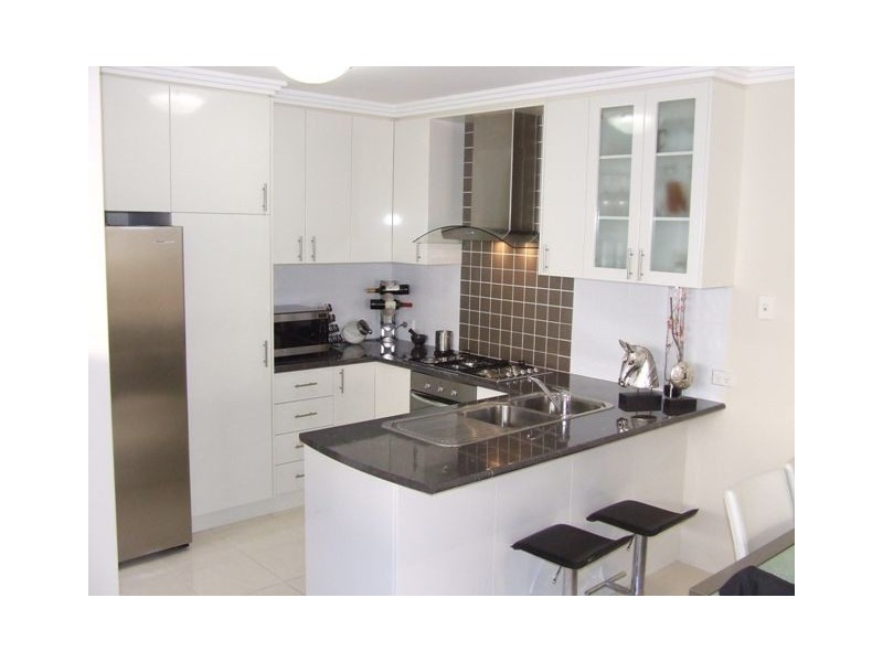 2/27B  Stroughton Road, Westminster WA 6061