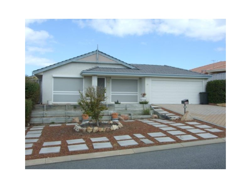 33 Attwood Place, Clarkson WA 6030