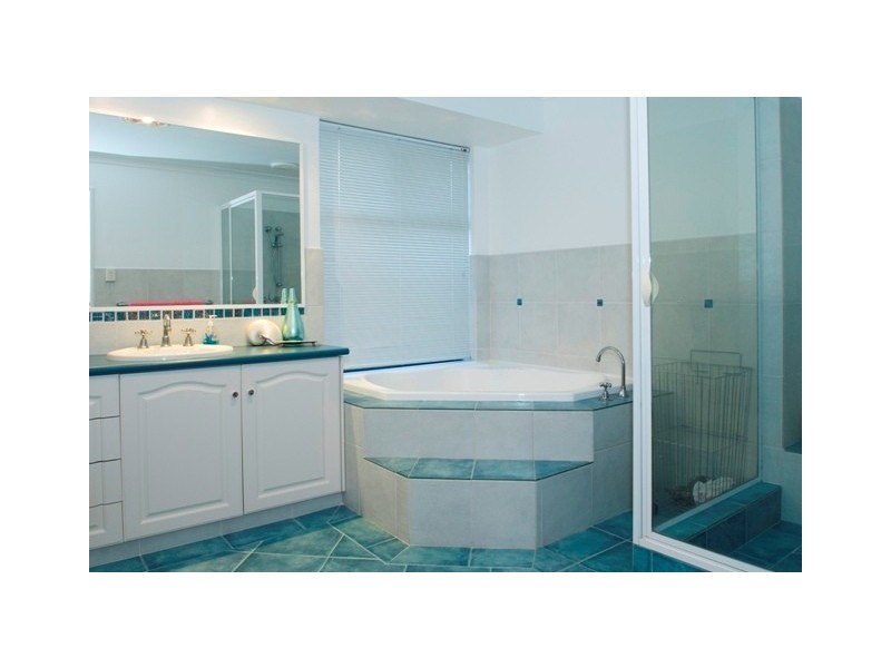 15 Velsheda Green, Ocean Reef WA 6027