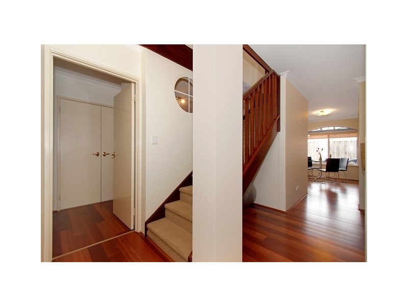 9 Bluff Way, Mindarie WA 6030