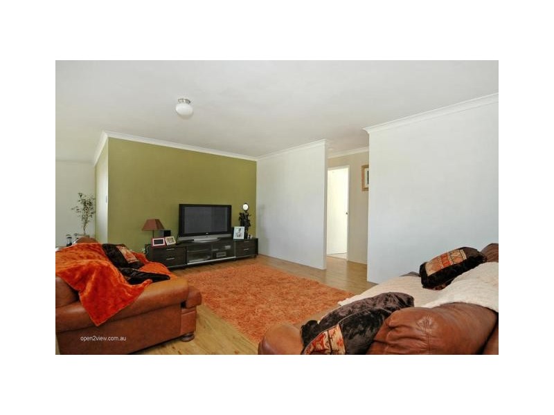 4  St Ives Drive, Yanchep WA 6035