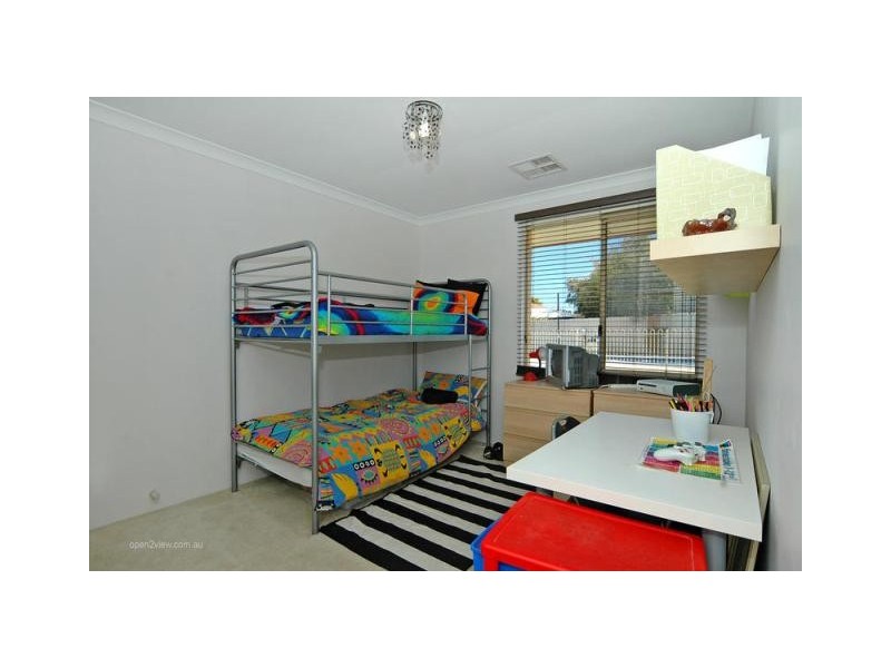 4  St Ives Drive, Yanchep WA 6035