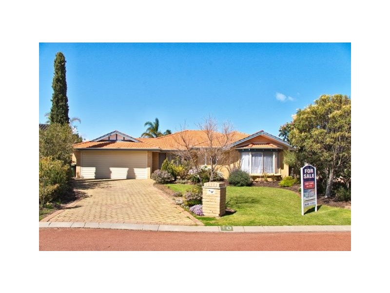 10 Sanur Rise, Iluka WA 6028