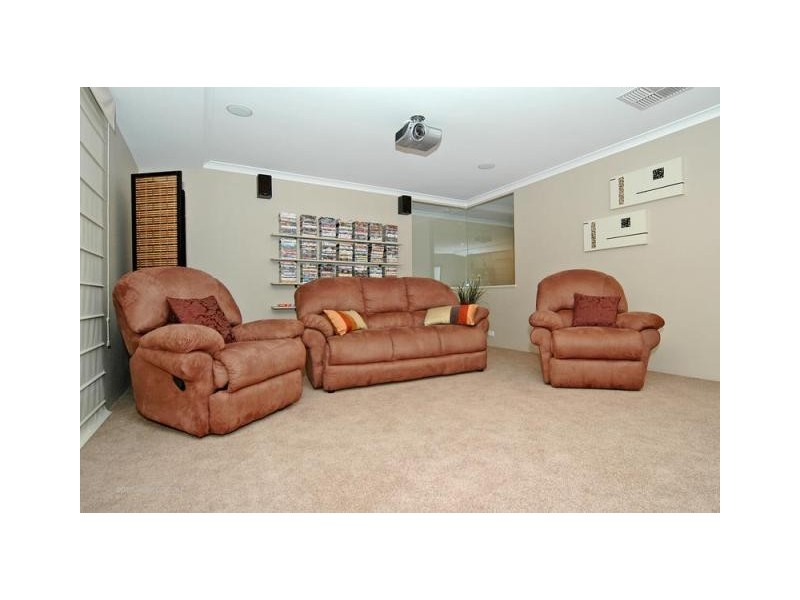 9 Glengyle Turn, Quinns Rocks WA 6030