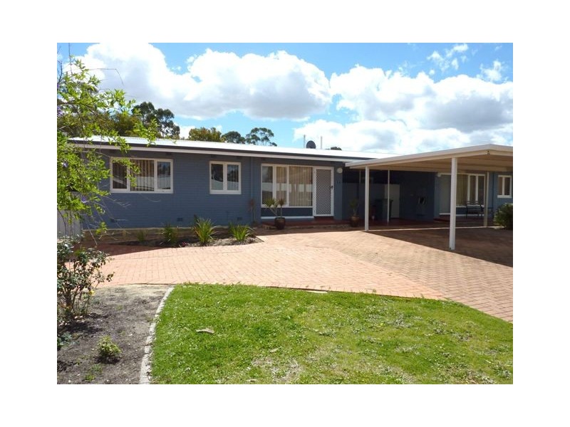 6/24 Pelham Way, Girrawheen WA 6064